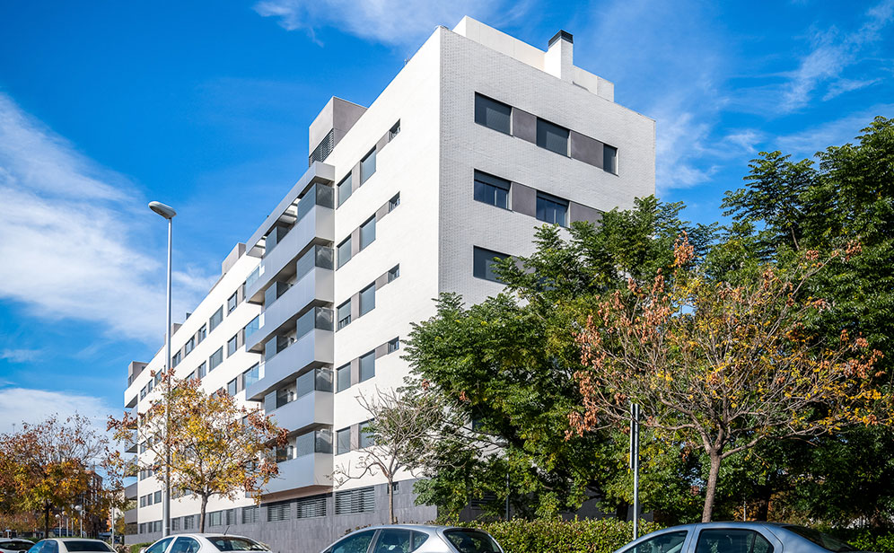 Vista frontal de una segunda vivienda como vivienda habitual