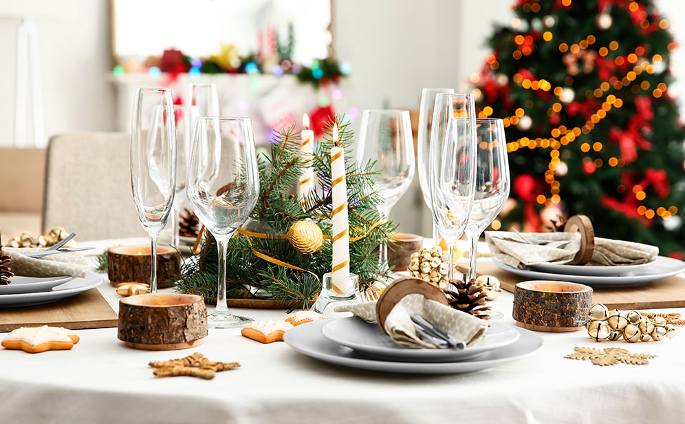 ideas para decorar la mesa en navidad con estilo natural