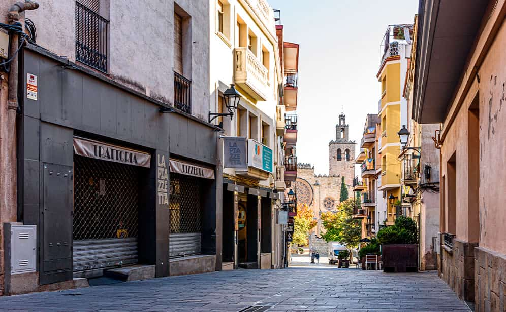 calle para vivir en el barrio sant cugat