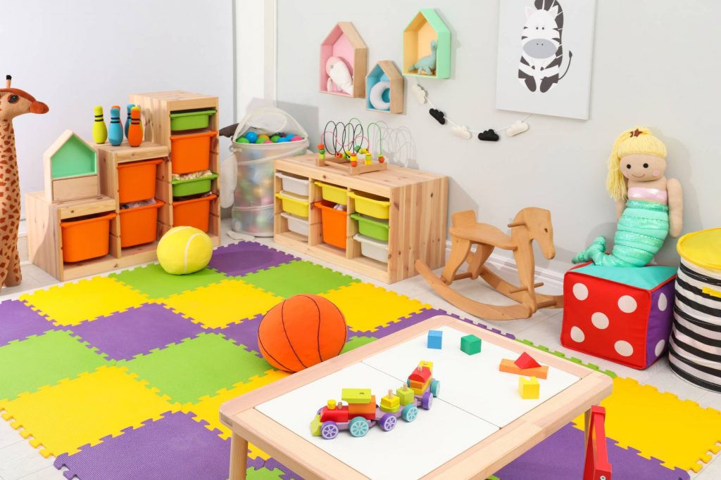 Habitación con juguetes ordenada siguiendo el método KonMari