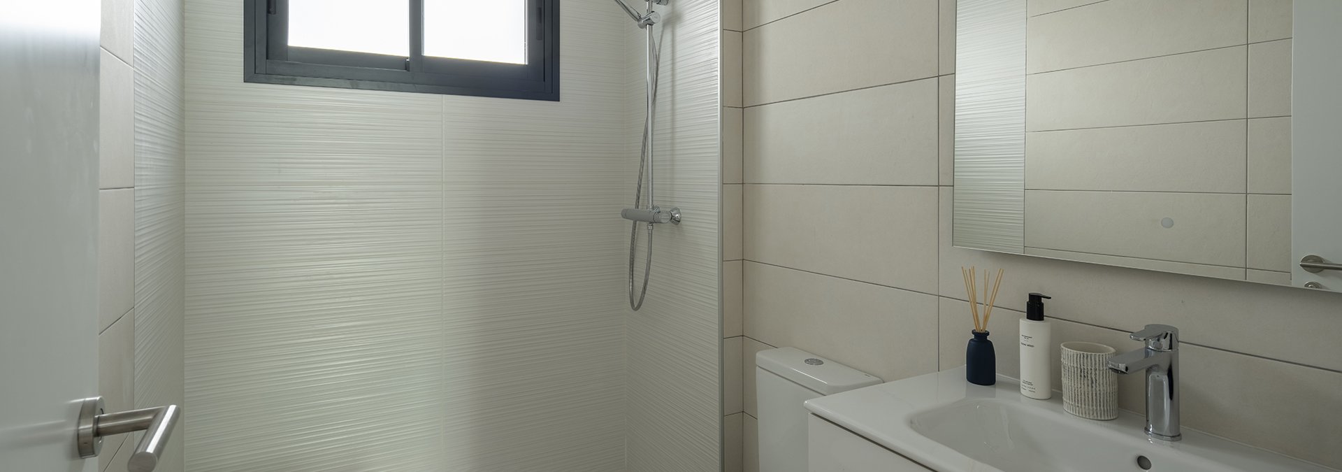 Baño secundario Culmia Santa Catalina I