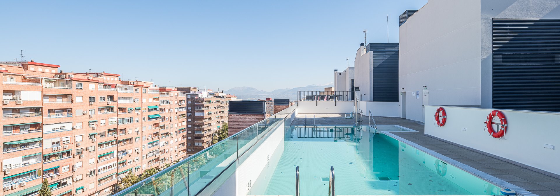 Piscina planta ático