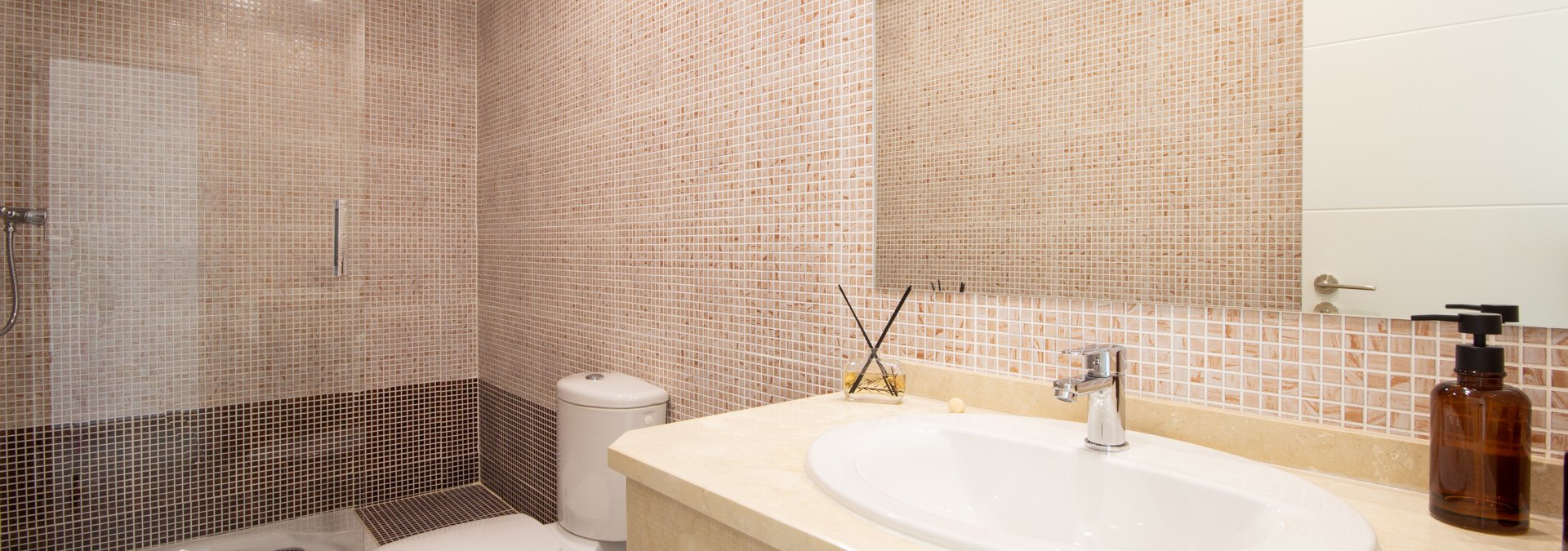 Baño Culmia Blue Views Istán