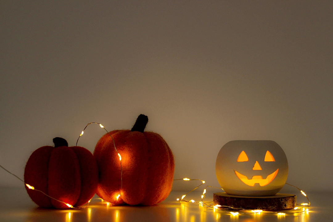 7 Ideas para la decoración de Halloween 7 Iluminación terrorífica
